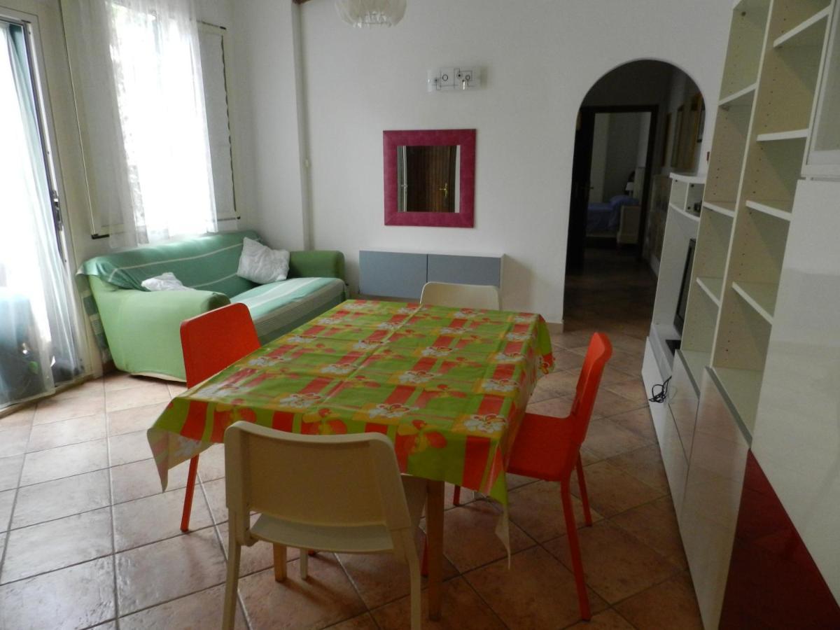 Eremomarino Apartment 利沃诺 外观 照片