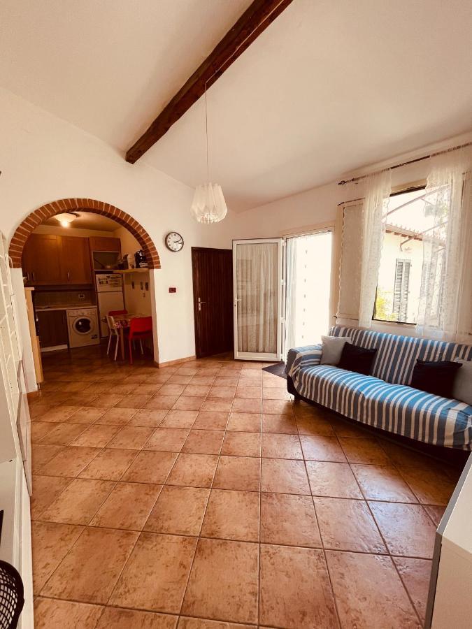 Eremomarino Apartment 利沃诺 外观 照片