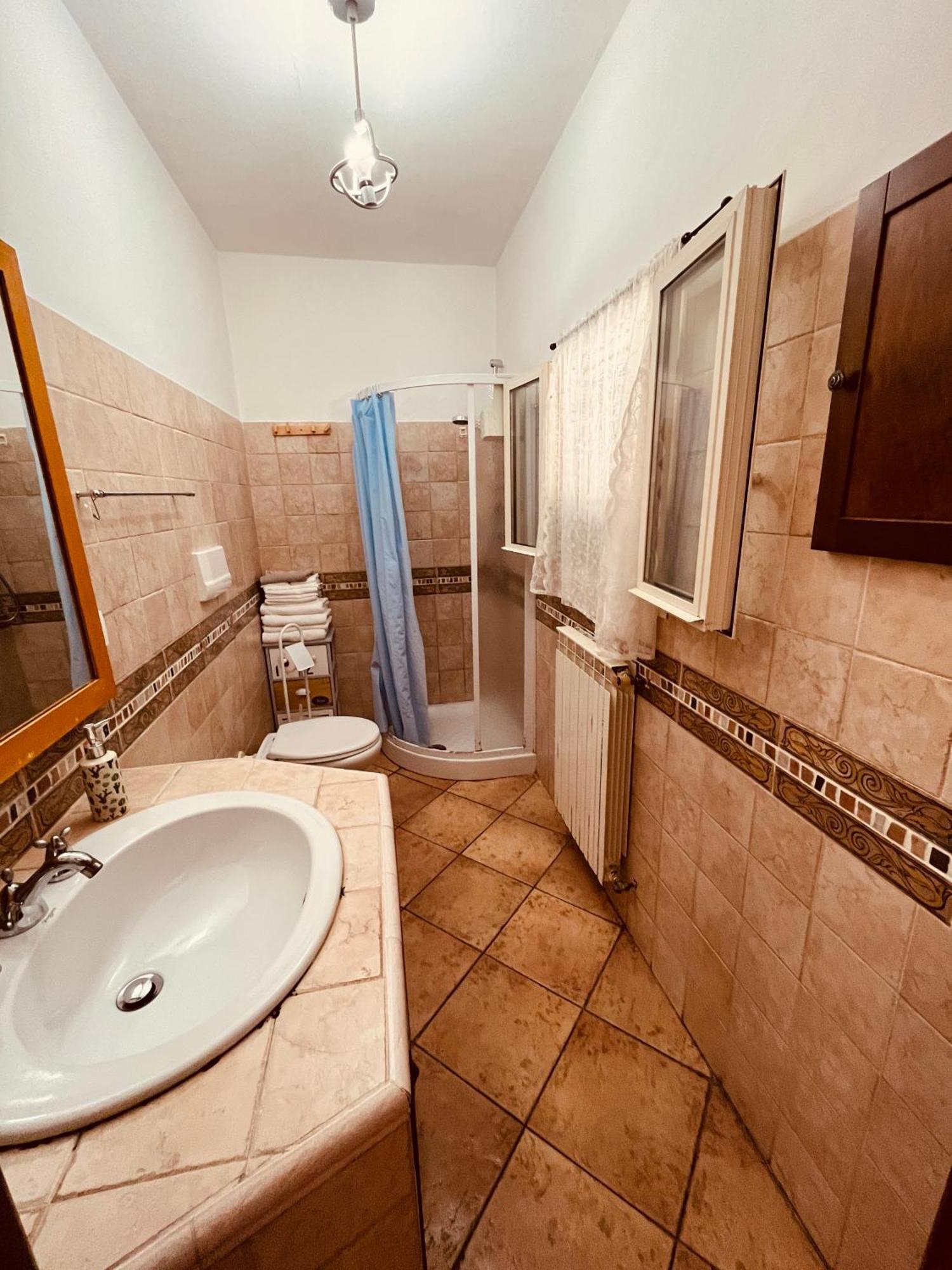 Eremomarino Apartment 利沃诺 外观 照片