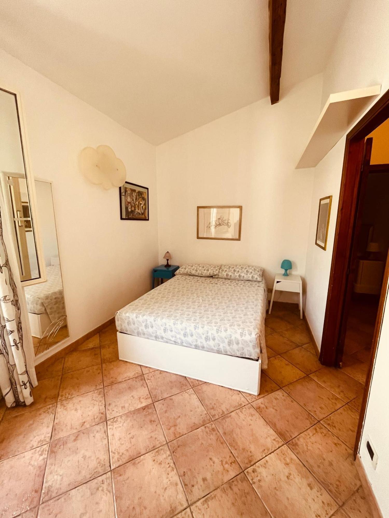 Eremomarino Apartment 利沃诺 外观 照片